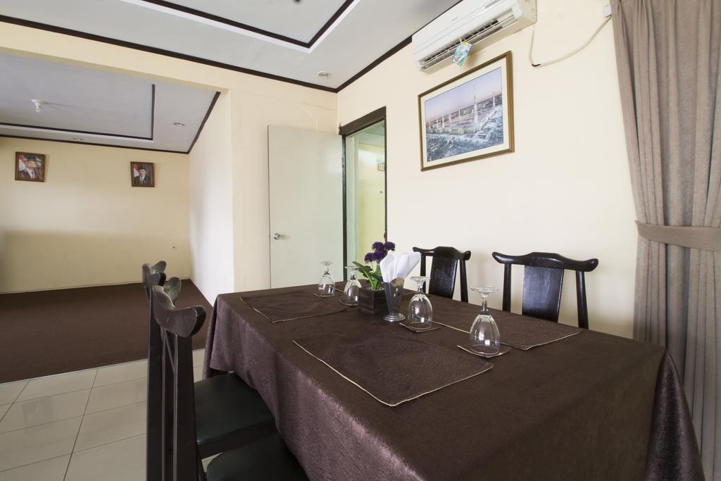 Reddoorz @ Klender Otel Cakarta Dış mekan fotoğraf